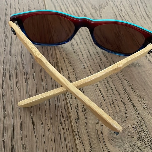 Venice Beach CaliSons turquoise and bamboo Sun glasses - Picture 3 of 9